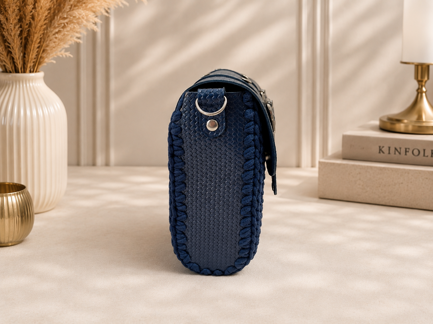 Stella sac bandoulière bleu détail cuir tressé