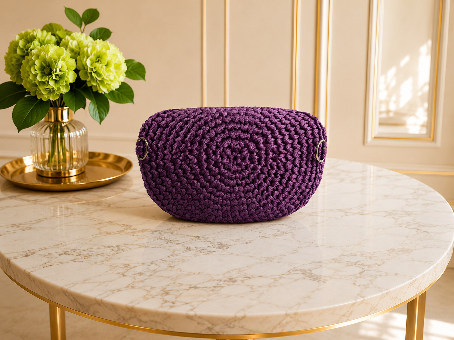 Iris sac banane prune détail crochet