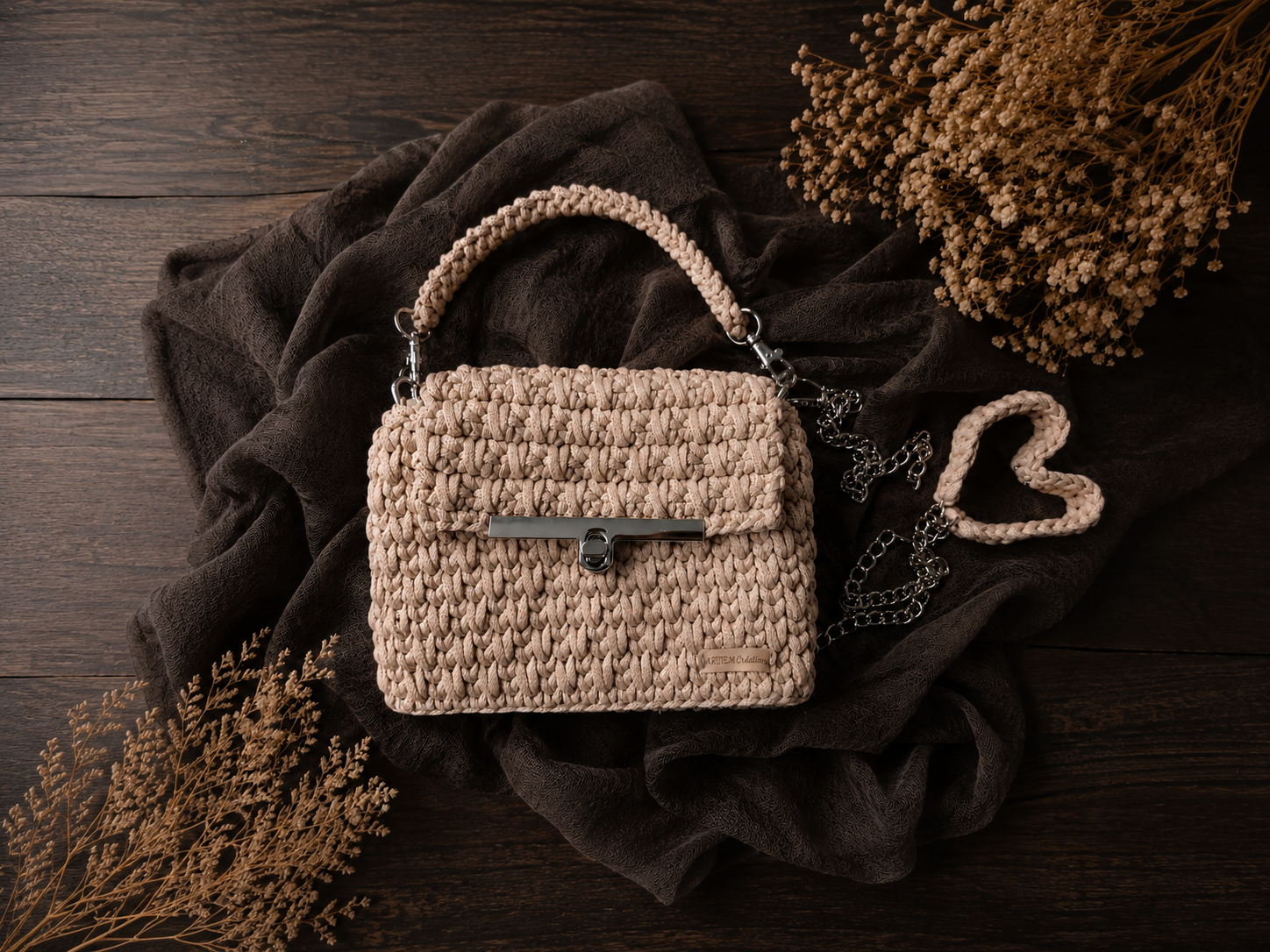 Auréline sac bandoulière beige biscuit chaîne argentée crochet fait main ArtemCréations